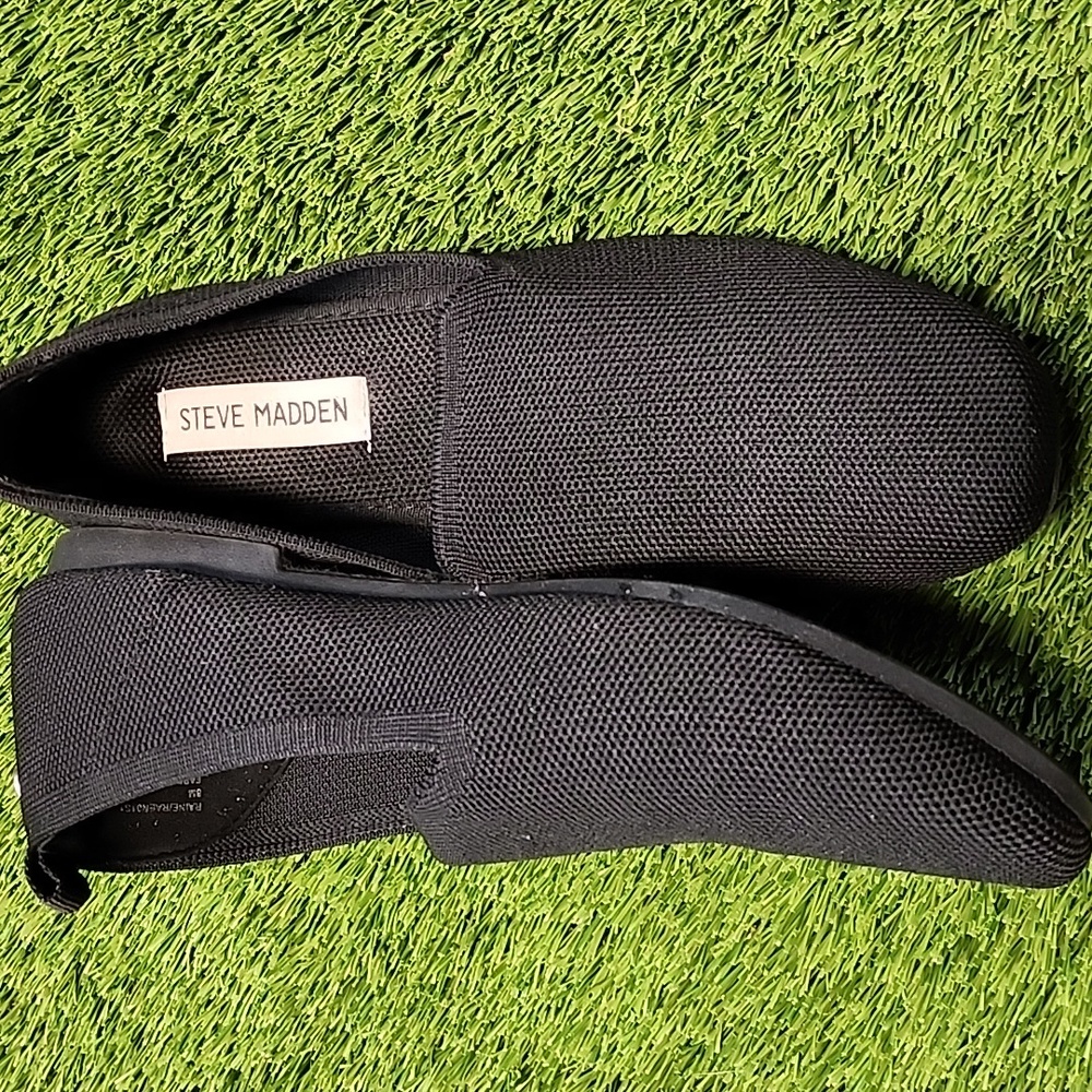 Steve Madden Flats